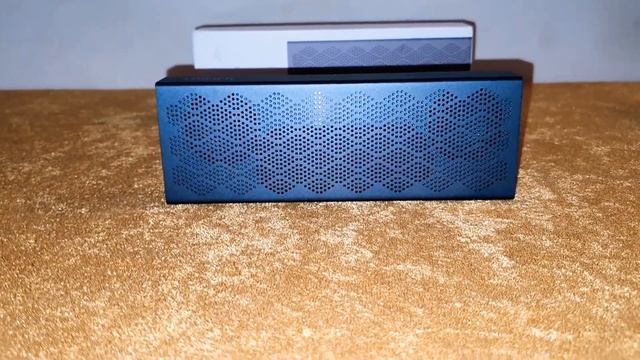 Review of Edifier MP120 Bluetooth Speaker. Explosive 8 watt sound and long battery life. смотреть онлайн