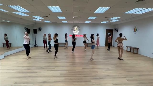 Caliente Dance Studio Singapore Salsa Lady Styling technique Tres Marias by El Chino y La Diferenci смотреть онлайн