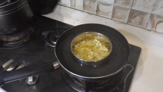 How To Make Ginger Essential Oil At Home || Ginger Oil For Hair Fall And Joint Pain