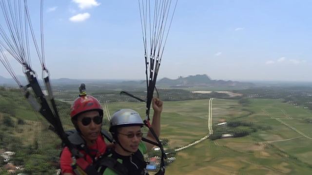Wonderful Sunday flying with Friends, Tandem Paragliding, Bay đôi dù lượn смотреть онлайн