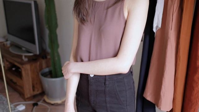How-to: Add Colour to Your Wardrobe смотреть онлайн