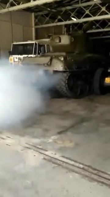 Tank opstarten смотреть онлайн