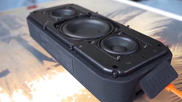 Басс тест Divoom voombox pro (видео с канала Паша ес) смотреть онлайн