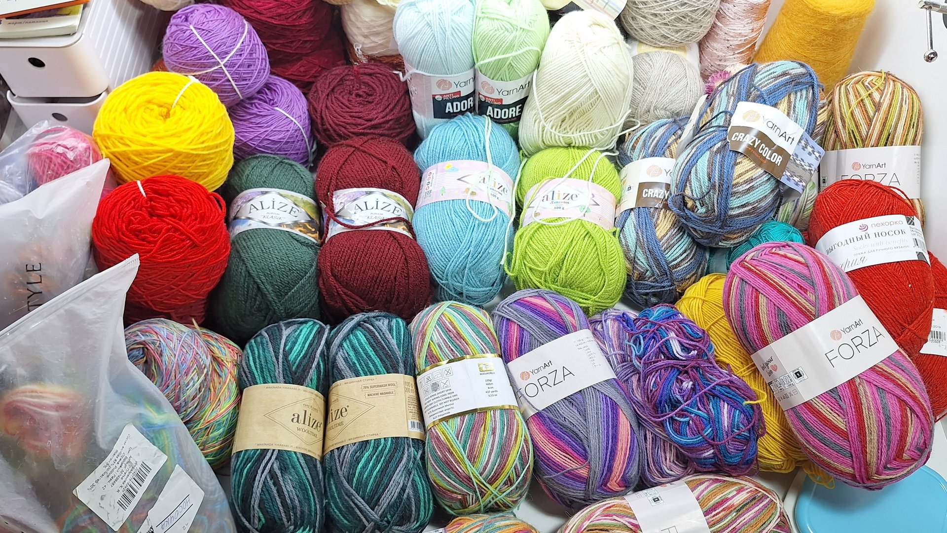 Огромный подарок от Марины// Пополнение хомячей норки// Много пряжи// Спасибо большое, Марина смотреть онлайн