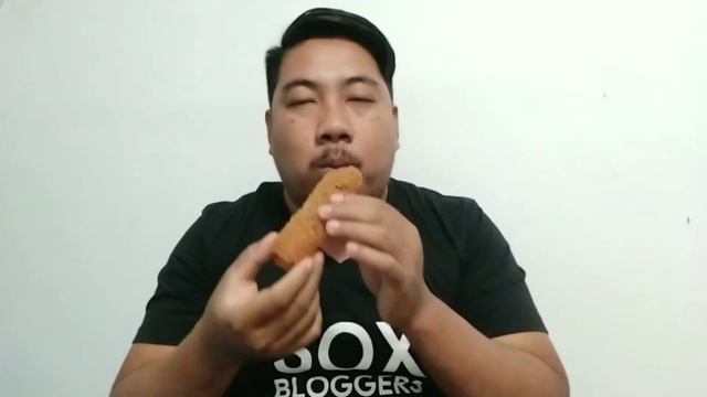 Tasting Local Products: Tinagtag, Crispy Tuna Skin, Coco Sap Sugar, and Coffee смотреть онлайн