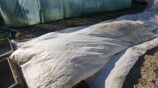 У нас  дуже зимно .. а  у Вас .??  ЖИТТЯ  В СЕЛІ.