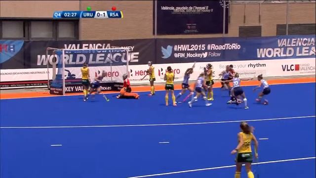 Uruguay equalise through Villar as she's allowed to walk it close URU 1-1 RSA смотреть онлайн