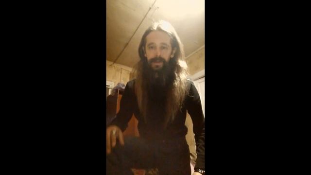 Длинноволосый 43-летний тенор-Верхняя нота колоратурного сопрано и выше! смотреть онлайн