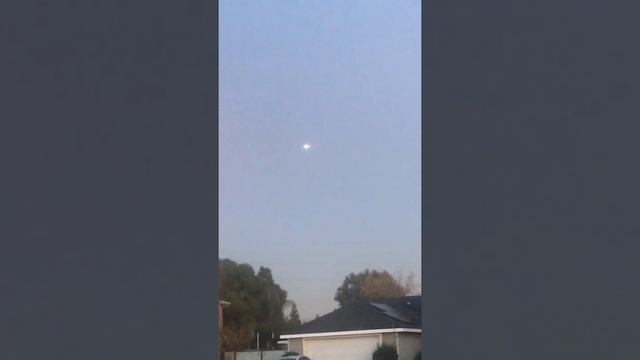 Super bright lights on Helicopter смотреть онлайн