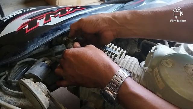supremo 150 Honda, kahit full tank walang gasoline pumapasuk SA carb смотреть онлайн