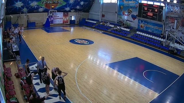 Глория 1 - Тринта 2 (Девушки 2005, Первенство Москвы, 12 тур, 17.04.2021) смотреть онлайн