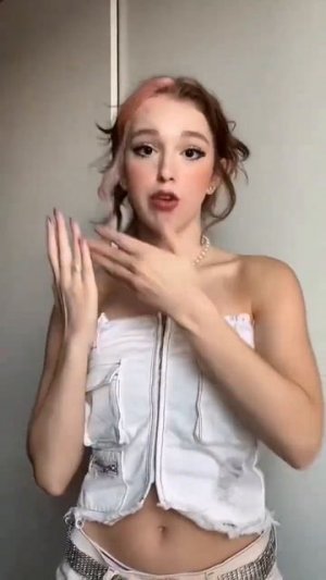 Риви красиво танцует!? ❤️ #риви #а4 #shorts