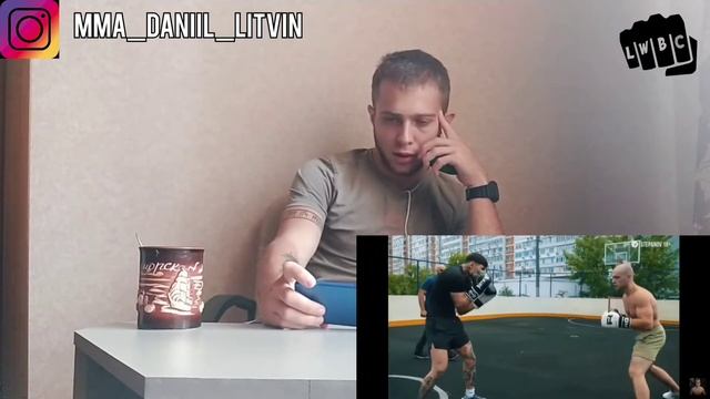 СМОТРЮ БОЙ ( ДАНИИЛ СТЕПАНОВ VS. БОКСЕР ТИКТОКЕР) ЧТО ЭТО ТАКОЕ ?!?!?! смотреть онлайн