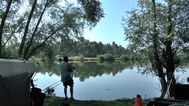 CARP FISHING - Robin Lake Adventures, Part 2 *Re-Upload* смотреть онлайн