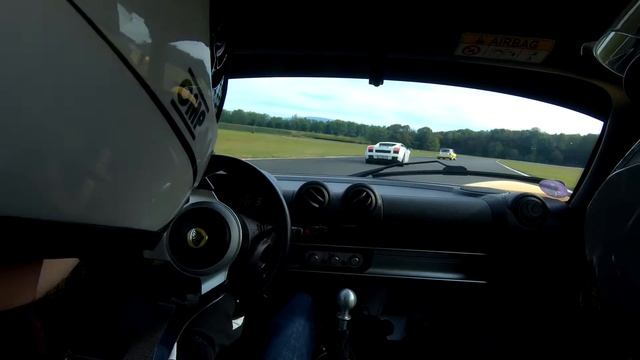 Circuit de Bresse - 18/10/2021 - Lotus Elise 220 Sport vs Lamborghini Gallardo смотреть онлайн
