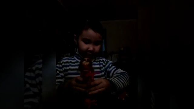 Первое видео канала АЙАРУ TV!!! Открываем куклу Дракулаура и Эми с самокаты, пенибордом и собачкой) смотреть онлайн