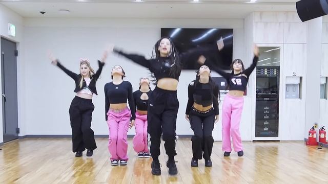 VCHA - 'Ready For The World' Dance Practice Mirrored