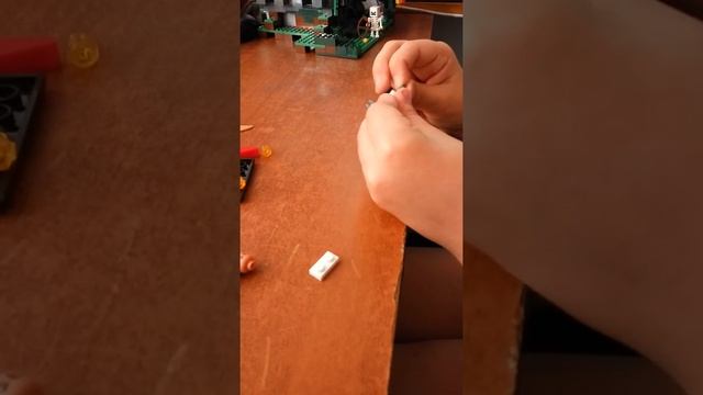 Минифигурка Лего парк юрского периода смотреть онлайн