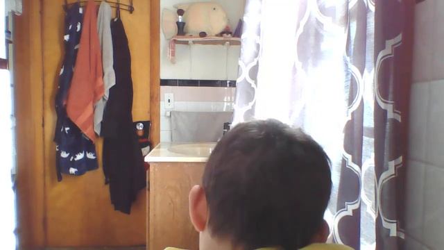 first video (me on the toilet!) смотреть онлайн