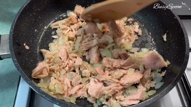 TUNA (canned) and BROCCOLI смотреть онлайн