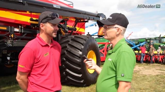 Vaderstad Planter Prototype Showcase at Ag in Motion Farm Show 2019 - AGDealerTV смотреть онлайн