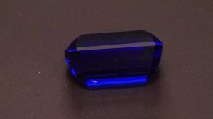 Violet Blue Emerald Cut Tanzanite Gemstone 16.07 Carats