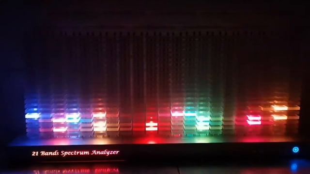 21 Band Spectrum Analyzer смотреть онлайн