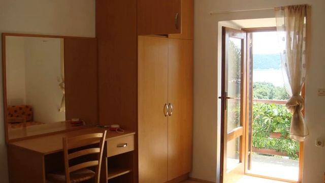 Apartments Tera - Supetarska Draga - Croatia смотреть онлайн