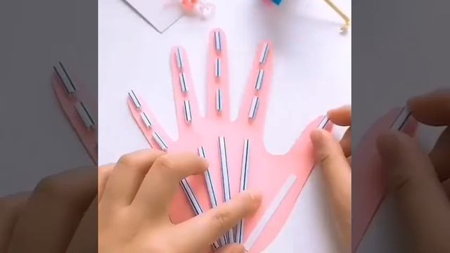 Движущая рука. Поделка. смотреть онлайн