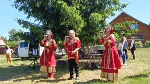 "Не ходил бы ты, Ванëк, во солдаты"- народный ансамбль "Калинушка"