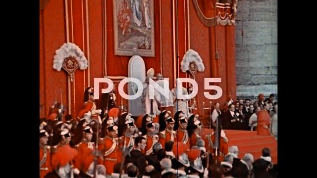 Paul VI sits on the Papal Throne [Solemn Coronation Mass]