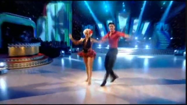 DWTS vs. SCD - Mambo смотреть онлайн