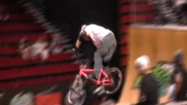Ryan Nyquist 2007 vans invitational montage смотреть онлайн