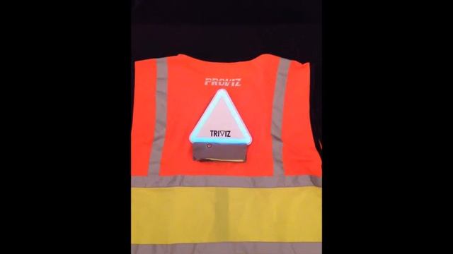 Proviz Nightrider Vest and Triviz Light Pack Demo. смотреть онлайн