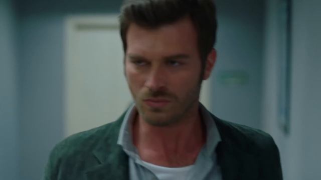Çarpışma - Kadir'i Kimse Tutamaz! смотреть онлайн