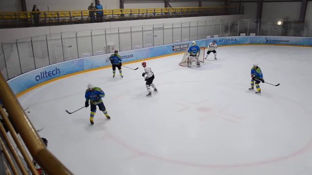 18.10.17. МаксимуМ (Новоивановское) - Энергия (Краснознаменск). 1 период. Часть 2