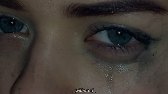 Lupita D'alessio - Mentiras // Letra