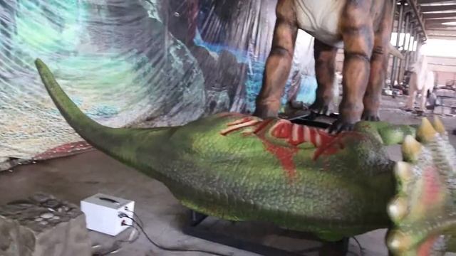 Injured triceratops model смотреть онлайн