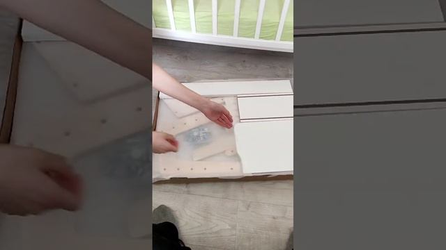 Детский растущий стол.