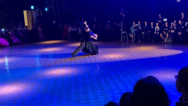 Dmitry Zharkov & Olga kulikova Show-dance|WALTZ смотреть онлайн