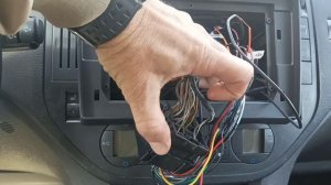 Магнитофон 10 дюймов в форд c-max 2005. Часть 1