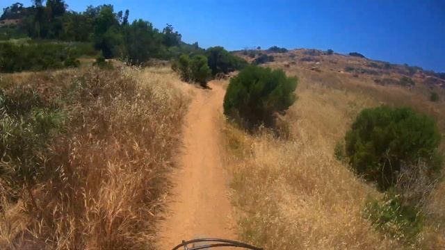 MTB On The Trails | No Eyelets Bicycle Rack | Field Testing смотреть онлайн