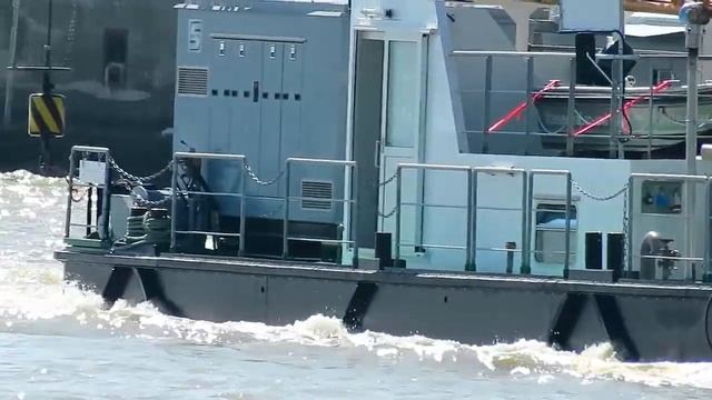 SG MARLIN Emden Port смотреть онлайн