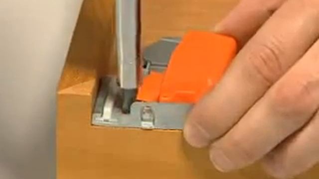BLUM Tandem Drilling Jig - YouTube_0 смотреть онлайн