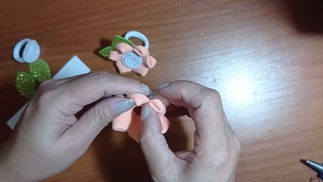 Невесомые бантики из фоамирана