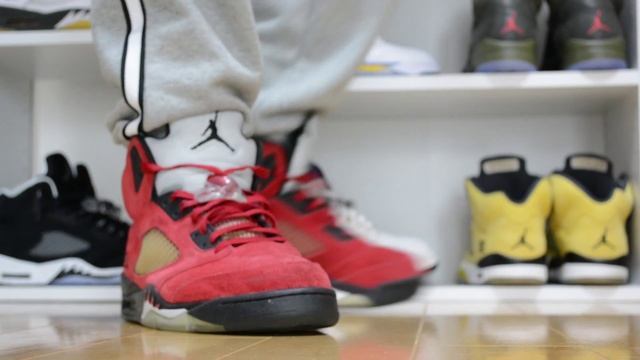 {On Feet} 2013 Laney V and a few other random Vs (HD) IG: Sneakaninjaz смотреть онлайн