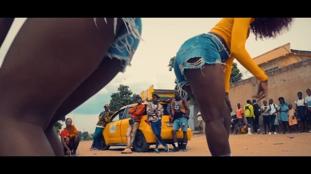 Kumail ft Sid Vashi - Ease Up [OFFICIAL MUSIC VIDEO] смотреть онлайн
