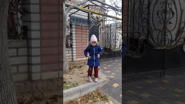 Две Маши😱2 смотреть онлайн