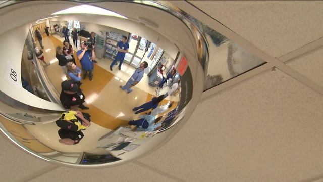UK Trauma Center смотреть онлайн
