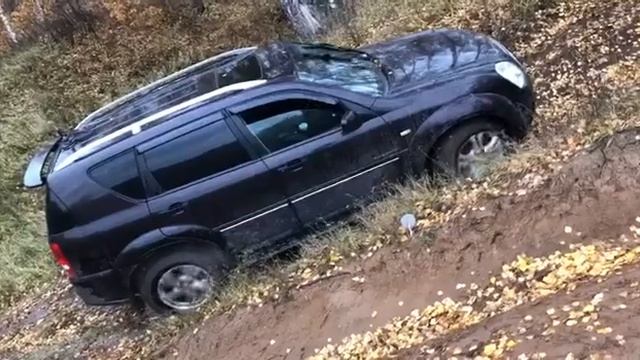 Rexton XVT заезд в горку. Часть 1 смотреть онлайн